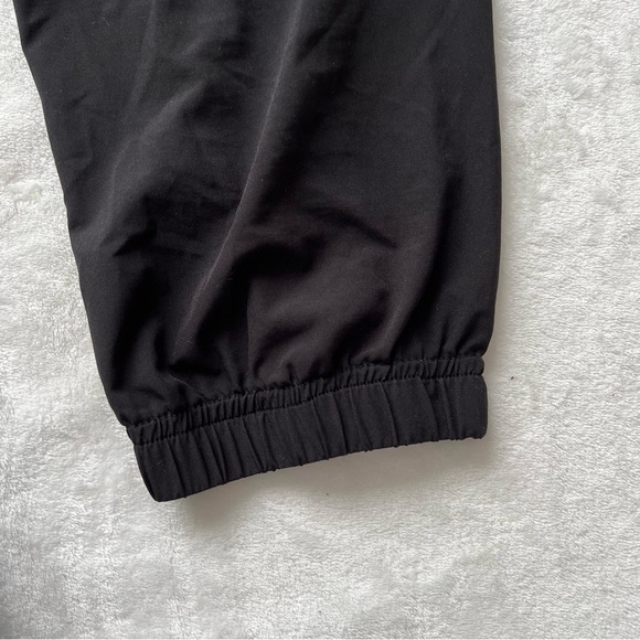 Kyoden Black Capri Joggers - Picture 5 of 11